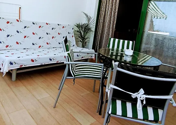 Апартаменти Mng-apart Aloha Garden *